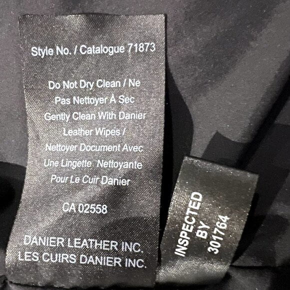 Danier Leather Women's Black Coat Jacket Size XS with Zippered Sleeve and Pocket - Picture 12 of 13